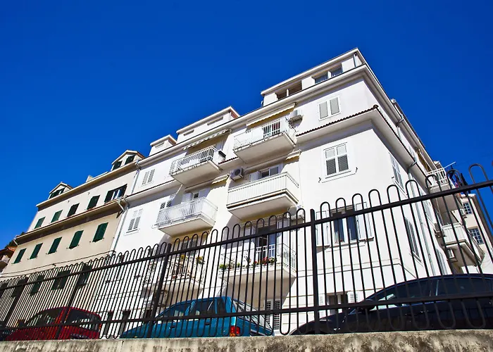 Peric Apartament *