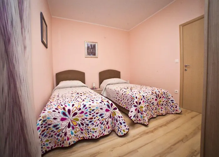 Apartament Peric *