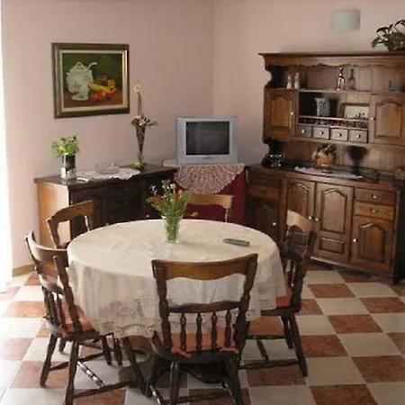 Apartment Peric *