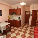 Peric Апартаменты