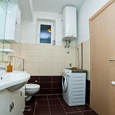 Peric Apartment *