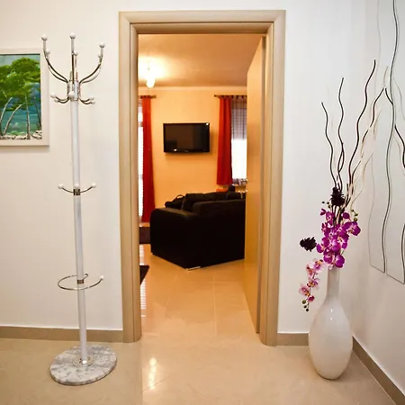 Peric Apartment *